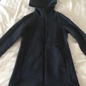 lululemon ca 35801 jacket rn 106259